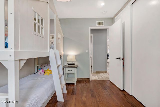 6496 Bayberry Street, Oak Park, CA 91377