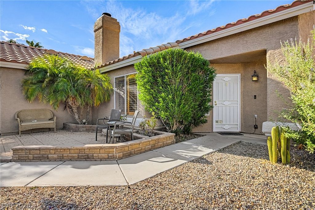 7632 Twisted Pine Avenue, Las Vegas, NV 89131 — photo 2