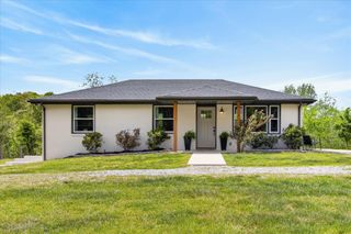 3466 Oak Ridge Rd, Palmyra, TN 37142