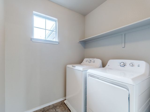 5948 Lost Valley Drive, The Colony, TX 75056