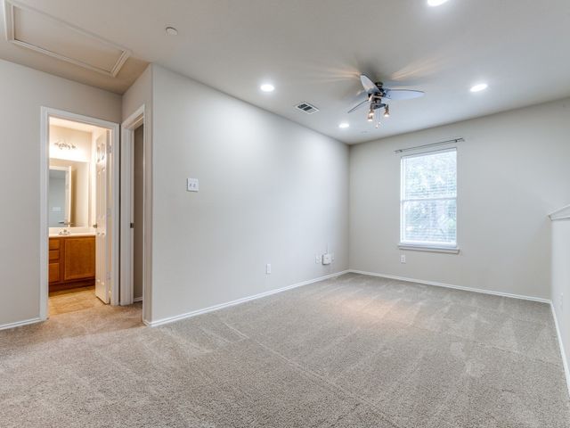 5948 Lost Valley Drive, The Colony, TX 75056