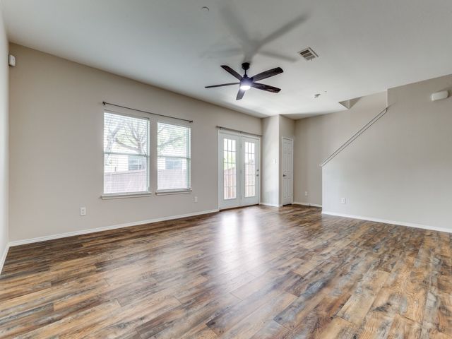 5948 Lost Valley Drive, The Colony, TX 75056