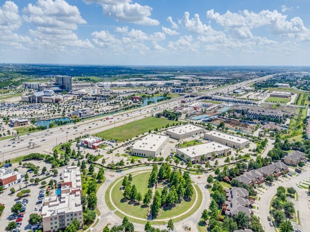 5948 Lost Valley Drive, The Colony, TX 75056