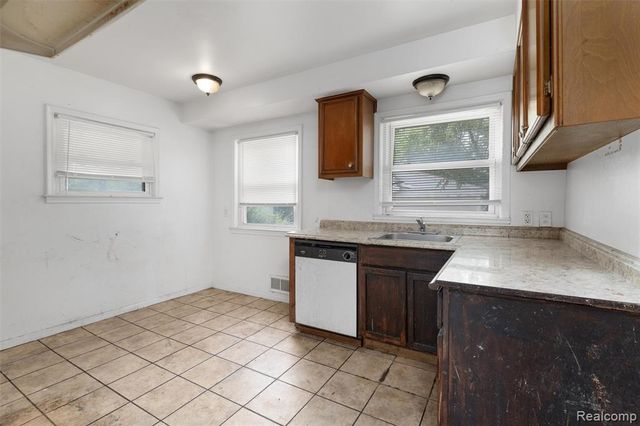 336 Sherbourne Street, Inkster, MI 48141