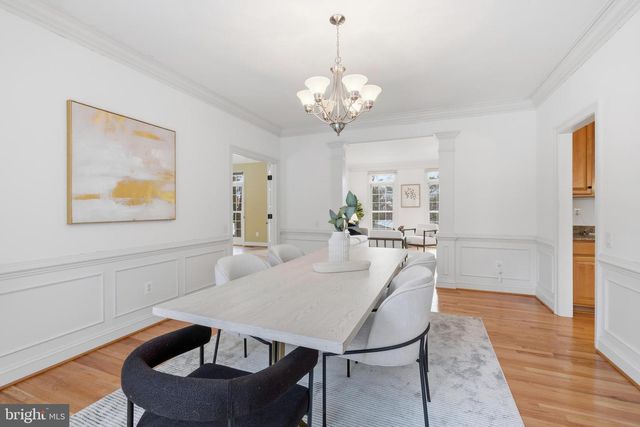 10405 SANDRINGHAM CT, Potomac, MD 20854