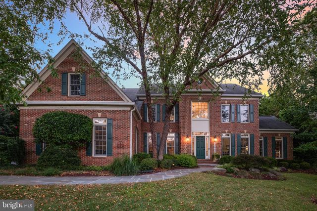 10405 SANDRINGHAM CT, Potomac, MD 20854