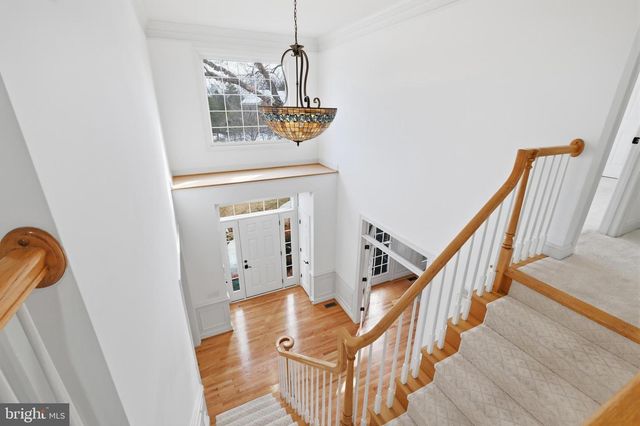 10405 SANDRINGHAM CT, Potomac, MD 20854