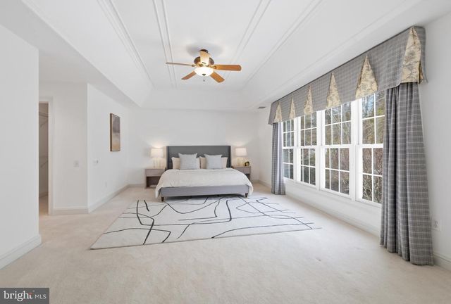 10405 SANDRINGHAM CT, Potomac, MD 20854