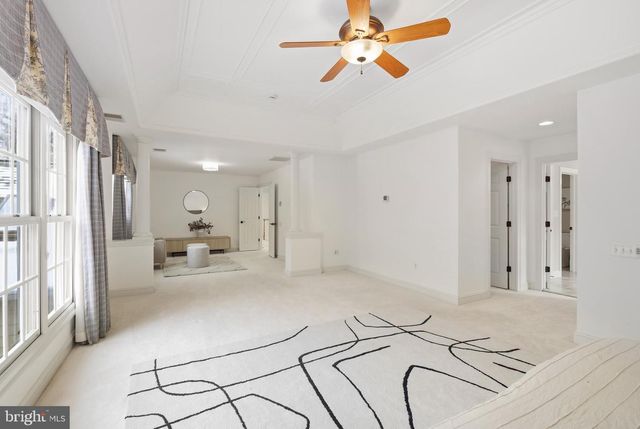 10405 SANDRINGHAM CT, Potomac, MD 20854