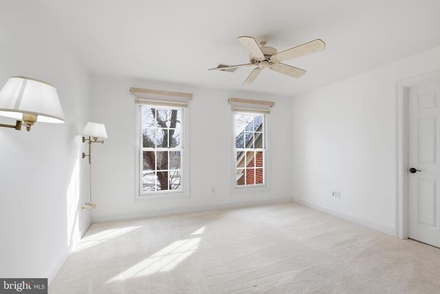 10405 SANDRINGHAM CT, Potomac, MD 20854