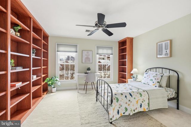 10405 SANDRINGHAM CT, Potomac, MD 20854