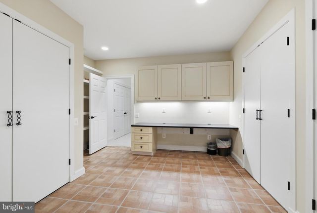 10405 SANDRINGHAM CT, Potomac, MD 20854