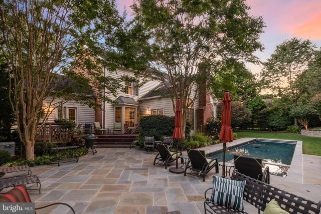 10405 SANDRINGHAM CT, Potomac, MD 20854