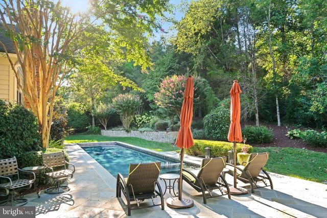 10405 SANDRINGHAM CT, Potomac, MD 20854