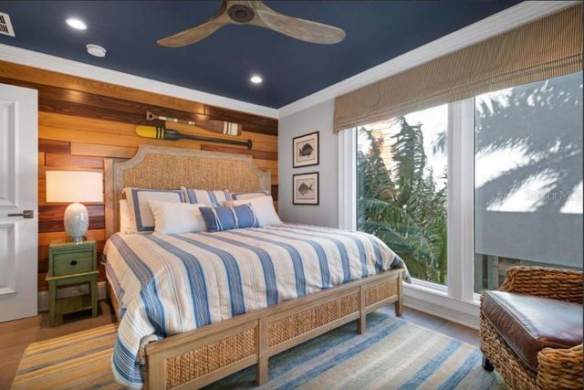 110 10TH STREET S, Bradenton Beach, FL 34217