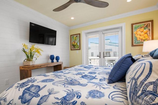 110 10TH STREET S, Bradenton Beach, FL 34217