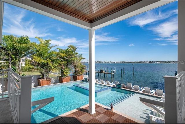 110 10TH STREET S, Bradenton Beach, FL 34217