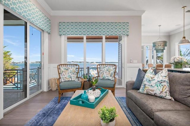 110 10TH STREET S, Bradenton Beach, FL 34217