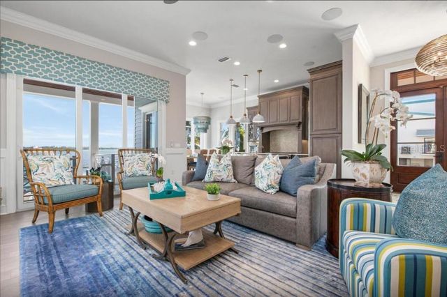 110 10TH STREET S, Bradenton Beach, FL 34217