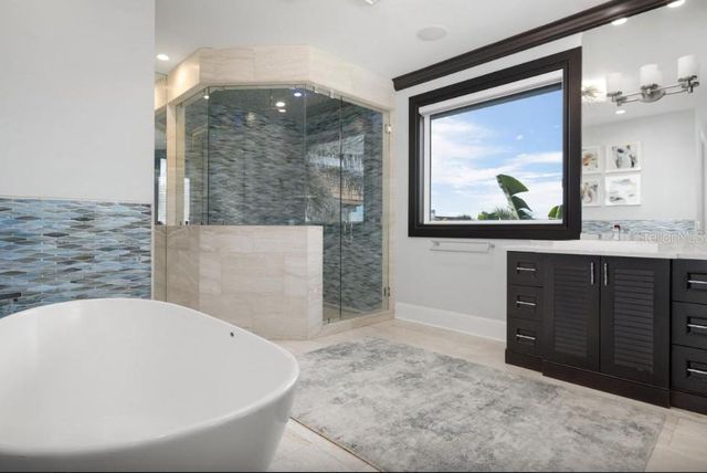 110 10TH STREET S, Bradenton Beach, FL 34217