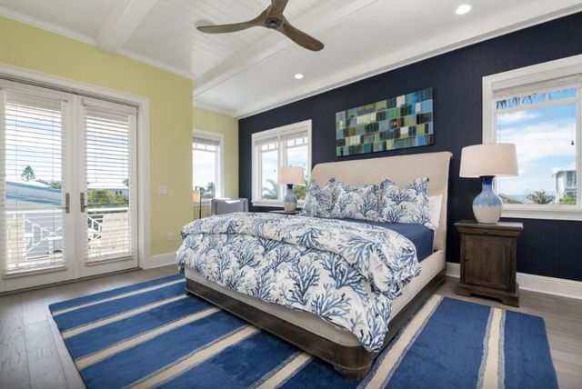 110 10TH STREET S, Bradenton Beach, FL 34217