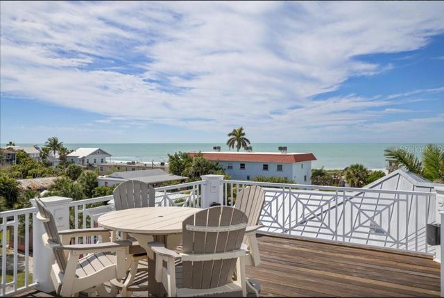 110 10TH STREET S, Bradenton Beach, FL 34217