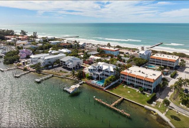 110 10TH STREET S, Bradenton Beach, FL 34217