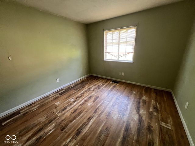 2208 Friendship Drive, Indianapolis, IN 46217