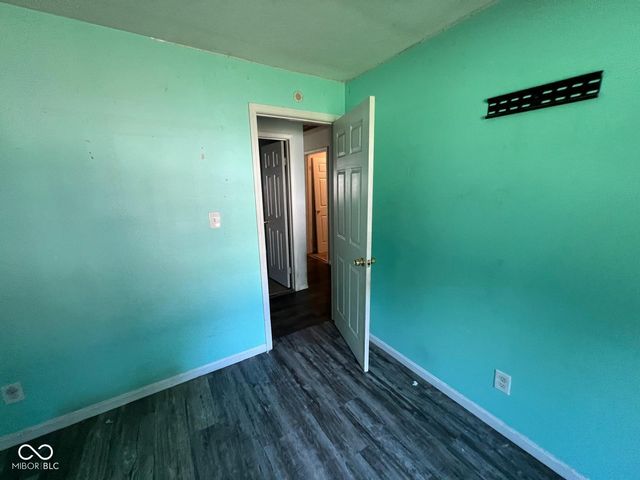 2208 Friendship Drive, Indianapolis, IN 46217