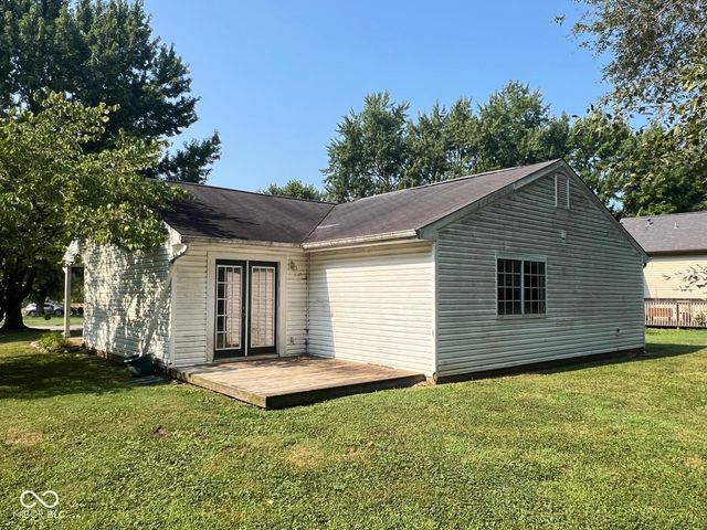 2208 Friendship Drive, Indianapolis, IN 46217