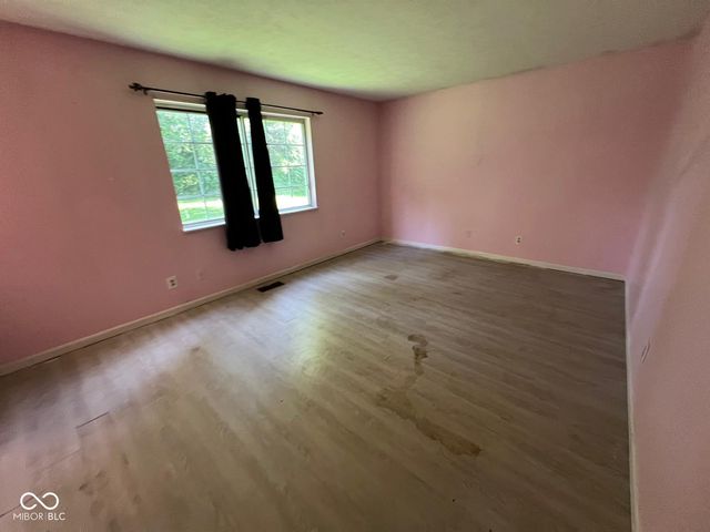 2208 Friendship Drive, Indianapolis, IN 46217