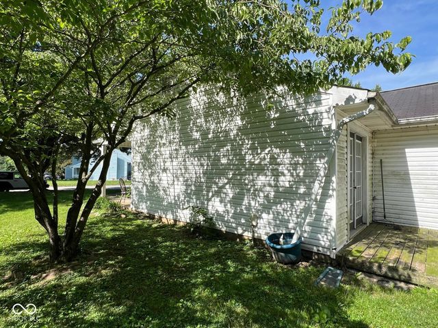 2208 Friendship Drive, Indianapolis, IN 46217