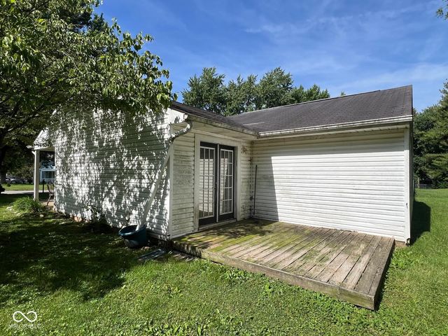 2208 Friendship Drive, Indianapolis, IN 46217