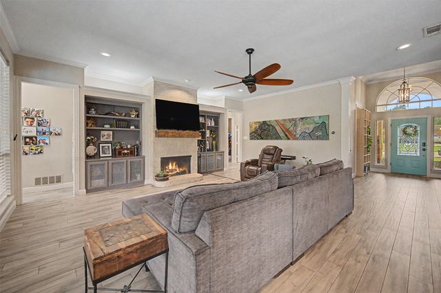 7405 Royal Troon Drive, Fort Worth, TX 76179