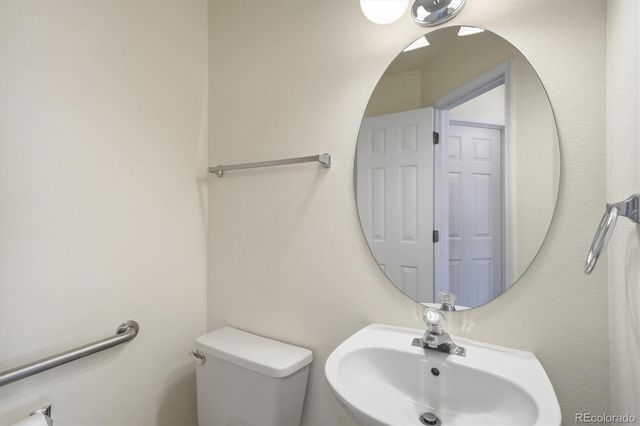 9895 W Powers Circle, Littleton, CO 80123