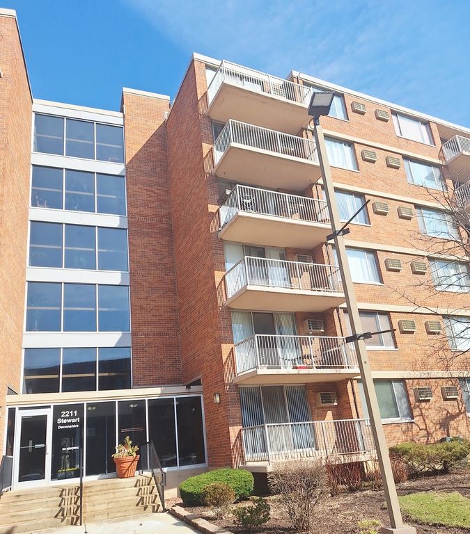 2211 S Stewart Avenue 4A, Lombard, IL 60148 — photo 2