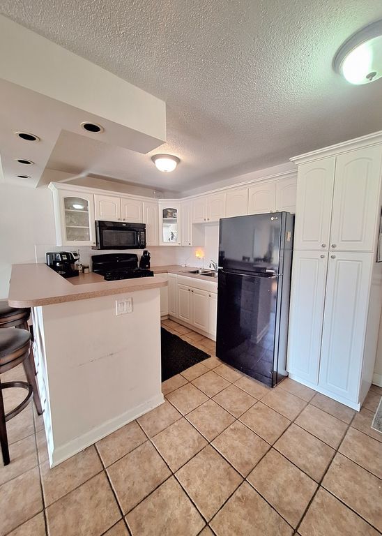 2211 S Stewart Avenue 4A, Lombard, IL 60148 — photo 4