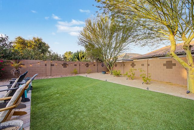 15680 W Desert Flower Drive, Goodyear, AZ 85395