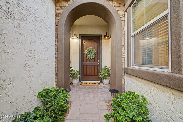 15680 W Desert Flower Drive, Goodyear, AZ 85395