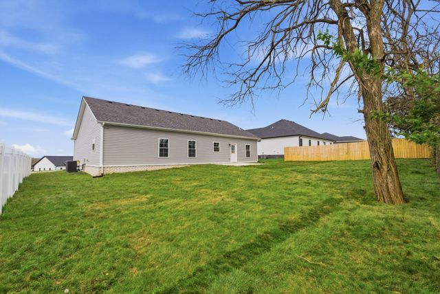 210 Max Cavnes Road, Danville, KY 40422