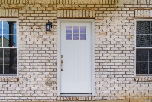 210 Max Cavnes Road, Danville, KY 40422