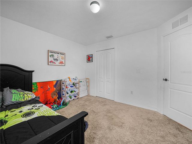 266 S LAKE AVENUE, Frostproof, FL 33843