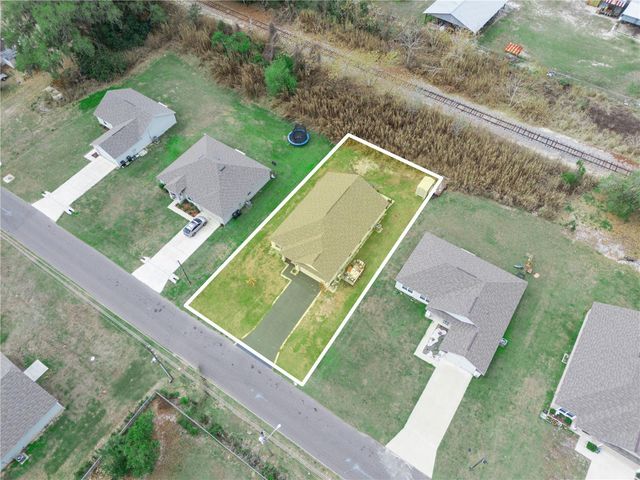 266 S LAKE AVENUE, Frostproof, FL 33843