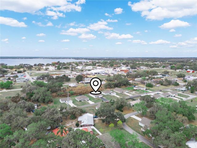 266 S LAKE AVENUE, Frostproof, FL 33843