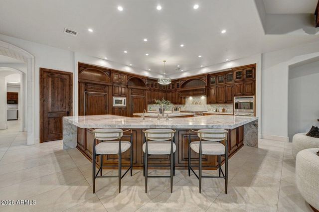 11105 E IRONWOOD Drive, Scottsdale, AZ 85259