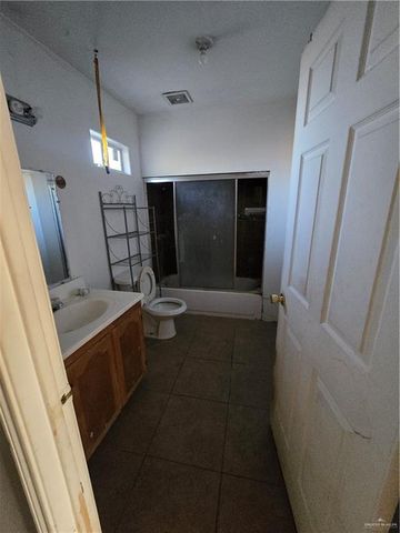 5201 Jessica Drive, Mission, TX 78574