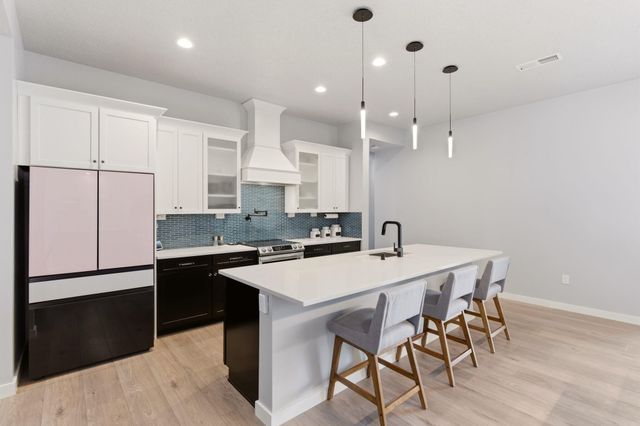 2541 Chessman Drive NE, Rio Rancho, NM 87124