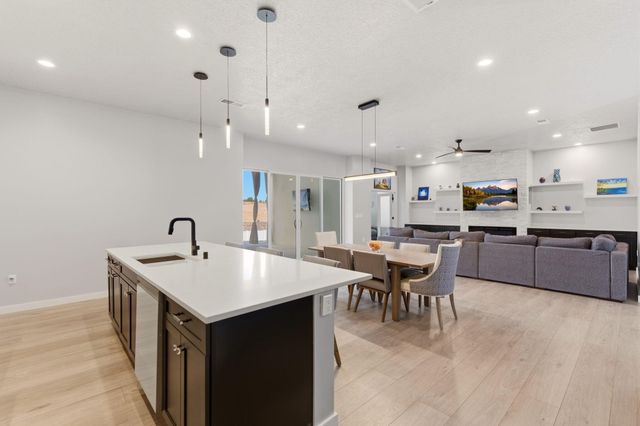 2541 Chessman Drive NE, Rio Rancho, NM 87124