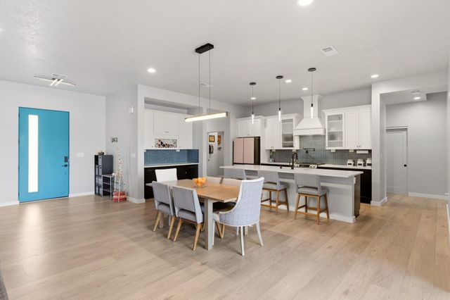 2541 Chessman Drive NE, Rio Rancho, NM 87124