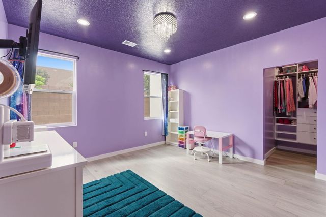 2541 Chessman Drive NE, Rio Rancho, NM 87124